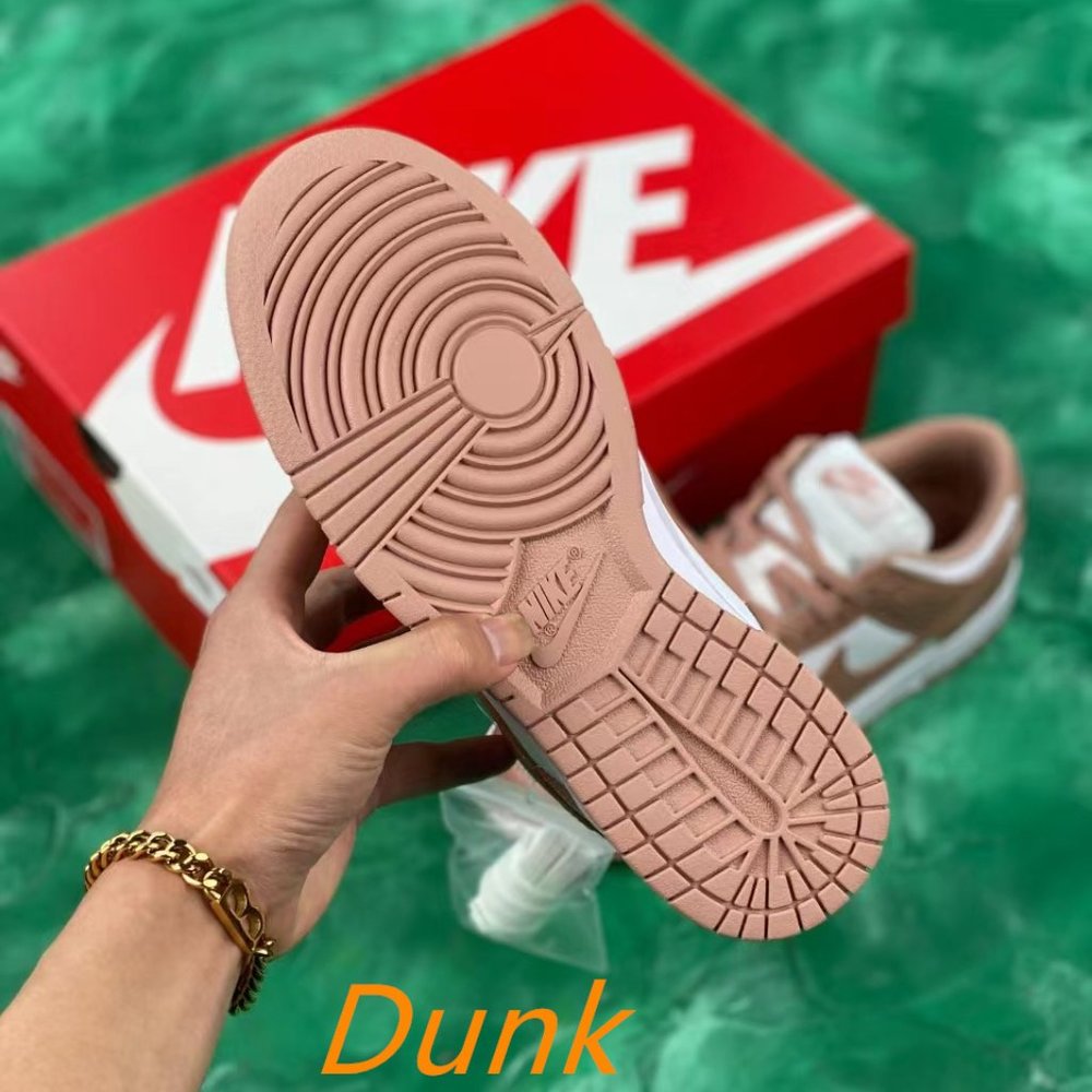 Nike Dunk Low Rose Whisper LC - Picture 6 of 6